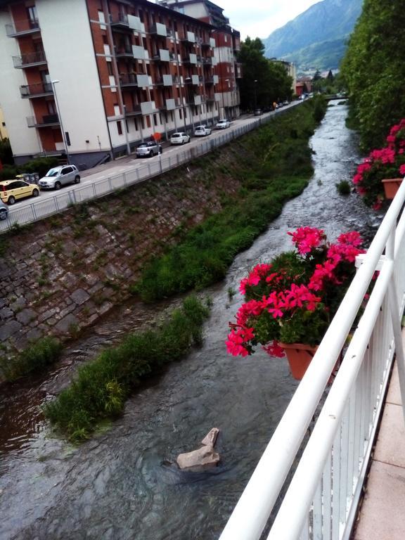 Alloggio Ponte Dei Cavalleggeri Trento Exterior photo