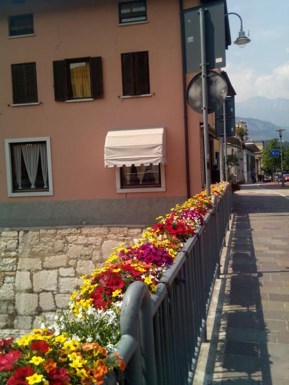 Alloggio Ponte Dei Cavalleggeri Trento Exterior photo