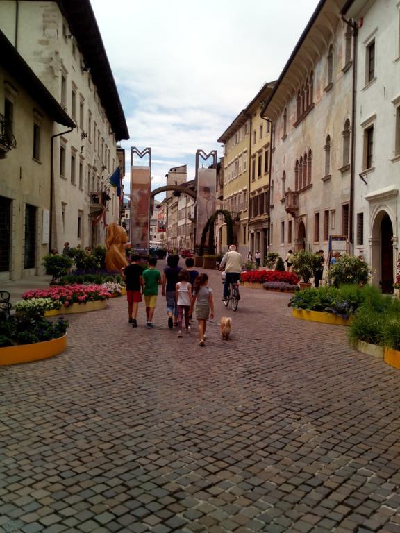 Alloggio Ponte Dei Cavalleggeri Trento Exterior photo