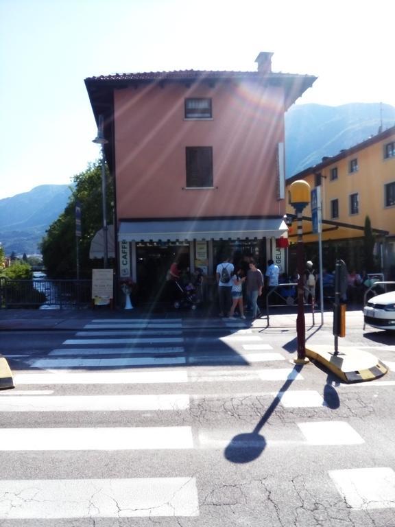 Alloggio Ponte Dei Cavalleggeri Trento Exterior photo