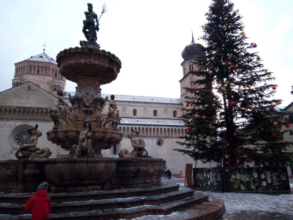 Alloggio Ponte Dei Cavalleggeri Trento Exterior photo