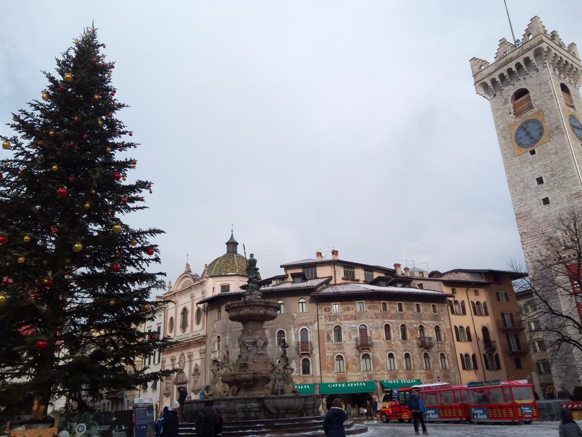 Alloggio Ponte Dei Cavalleggeri Trento Exterior photo